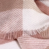 Kép 2/3 - Kockás női sál-pink